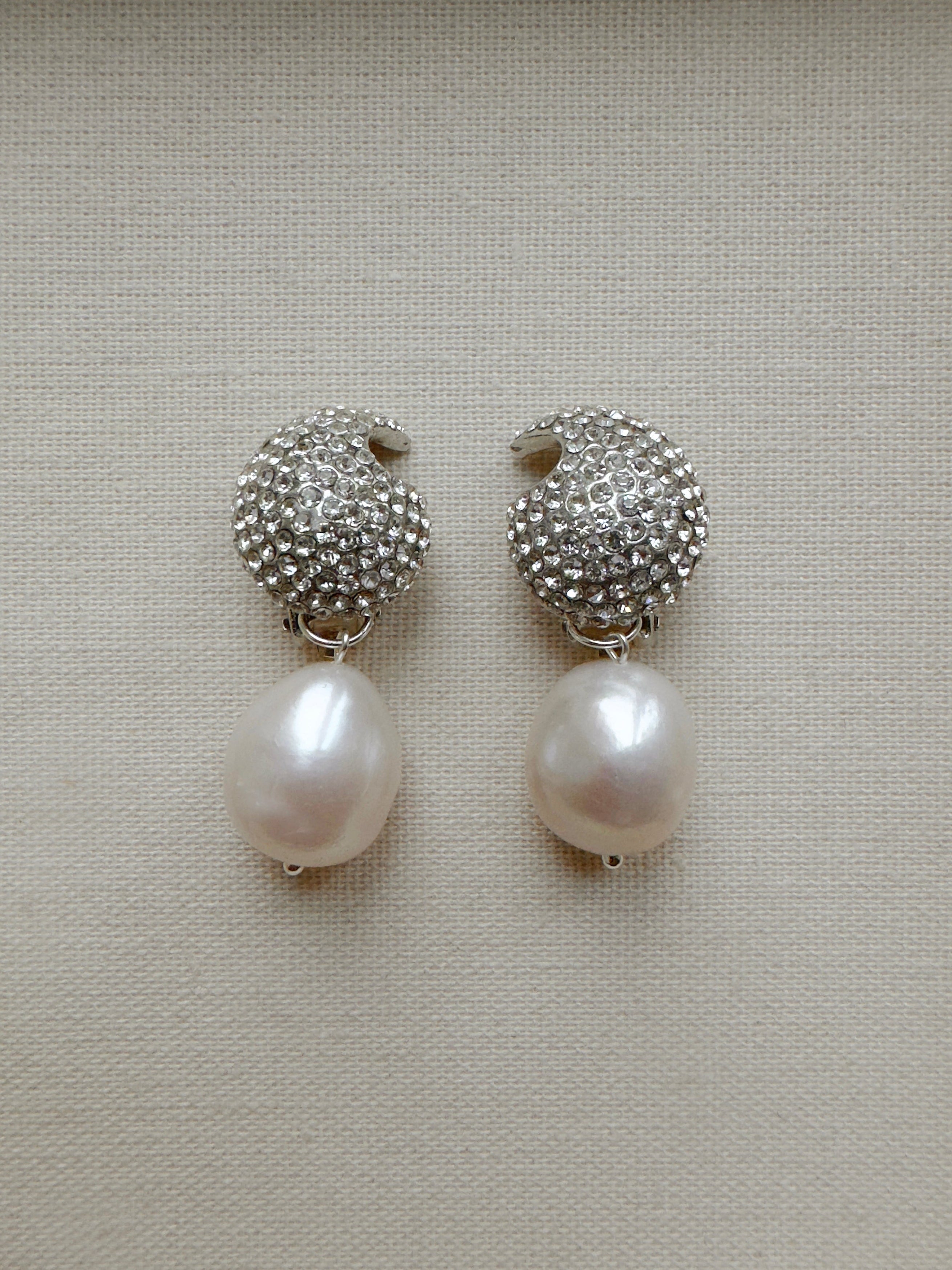 Vintage clips no.116