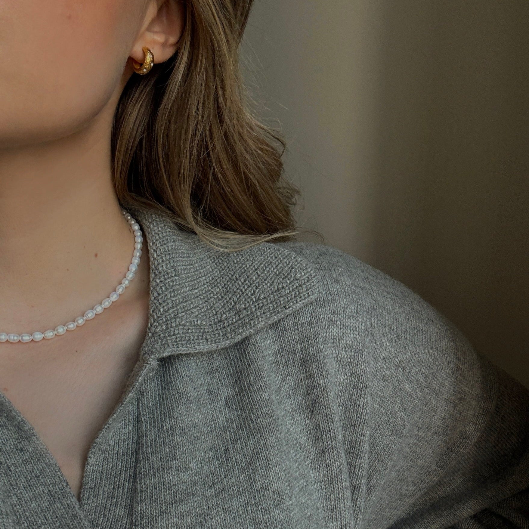 Thin Pearl choker no.8
