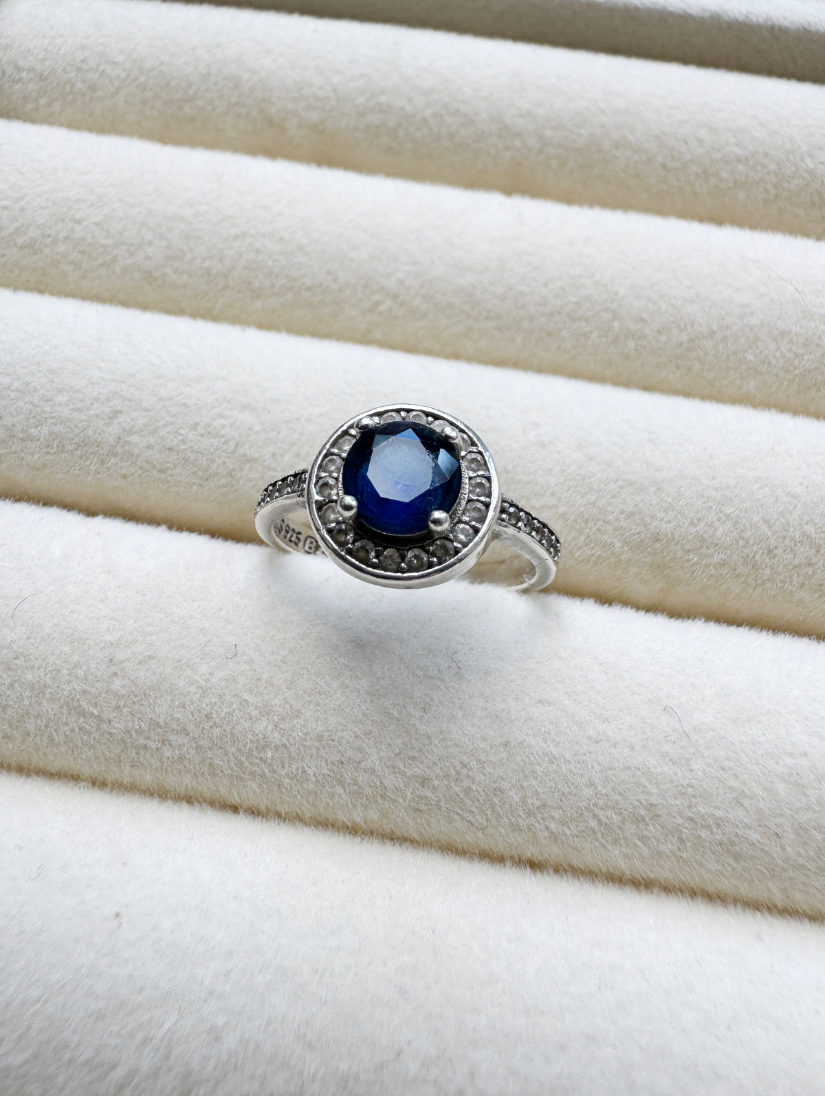 Vintage ring no.6
