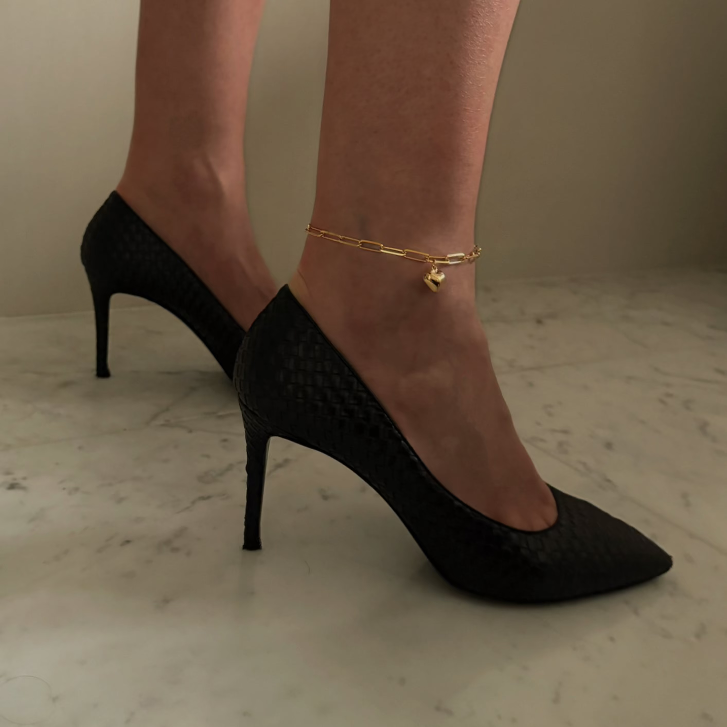 Amour chain anklet